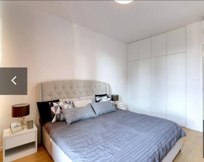 Klinger Apartment Bratislava Bagian luar foto