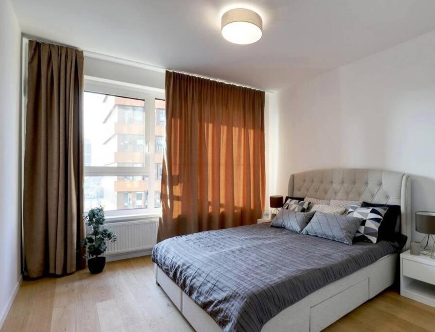 Klinger Apartment Bratislava Bagian luar foto